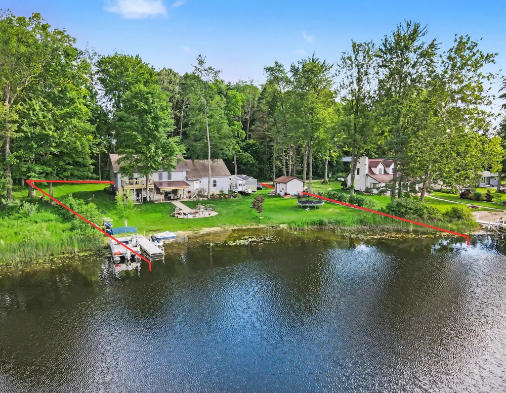 9039 E Ensign Court Hesperia, MI 49421
