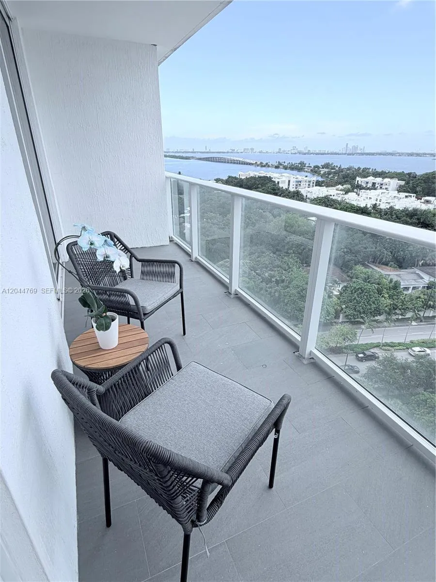 4250 Biscayne Blvd #1617 Miami, FL 33137