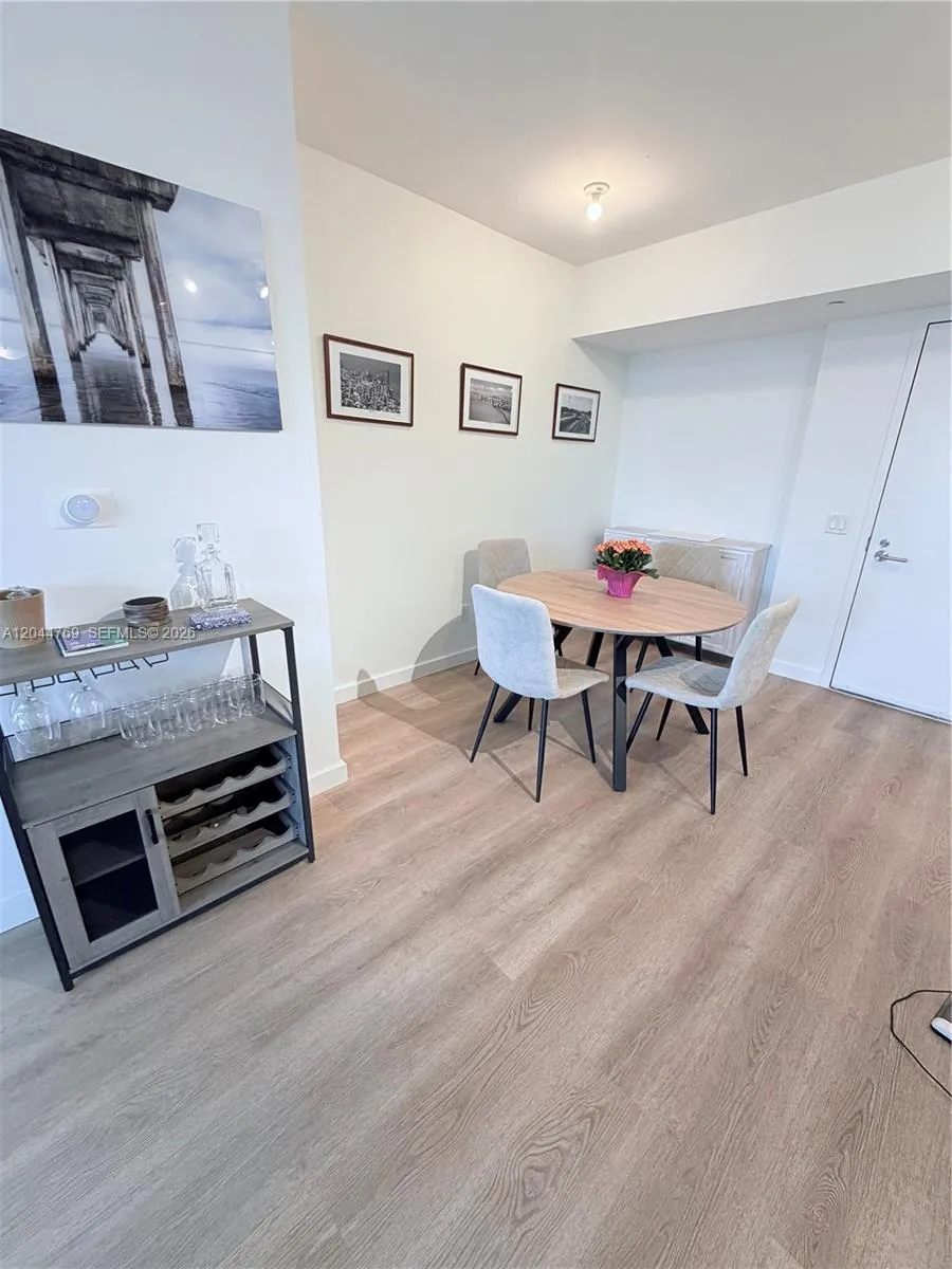4250 Biscayne Blvd #1617 Miami, FL 33137