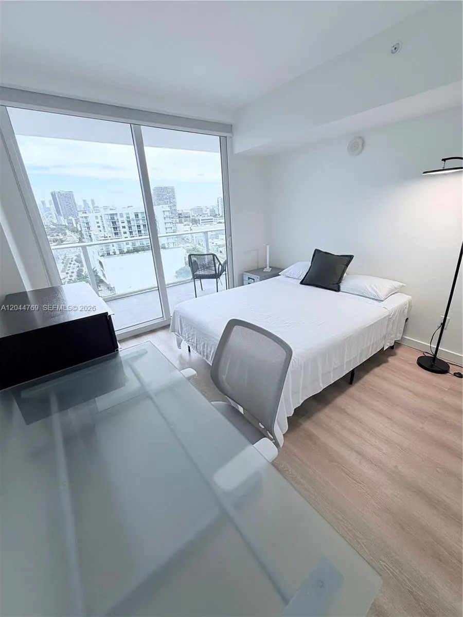 4250 Biscayne Blvd #1617 Miami, FL 33137