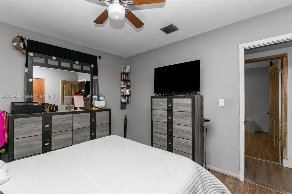 3311 NW 171st St Miami Gardens, FL 33056