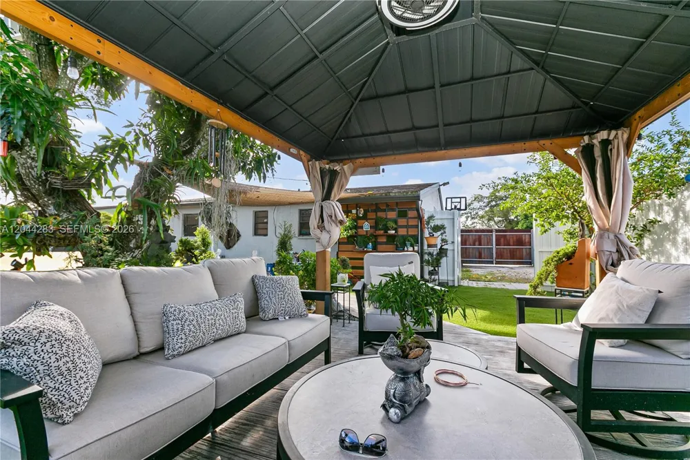 3311 NW 171st St Miami Gardens, FL 33056