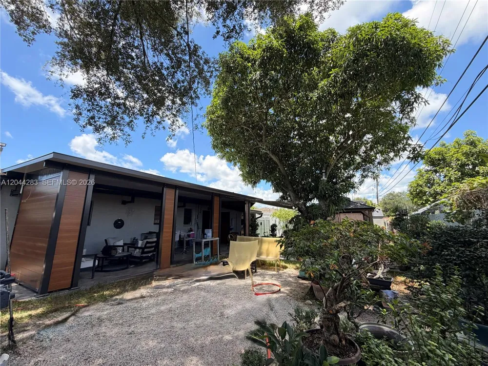 3311 NW 171st St Miami Gardens, FL 33056