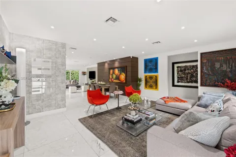 721 Bird Rd