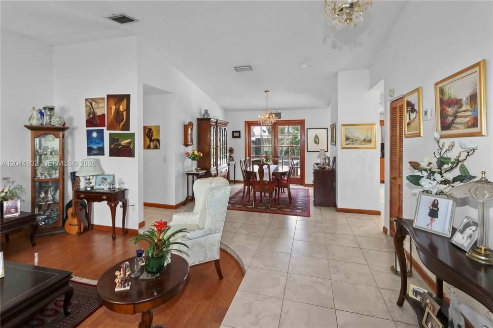 12730 SW 119th St Miami, FL 33186