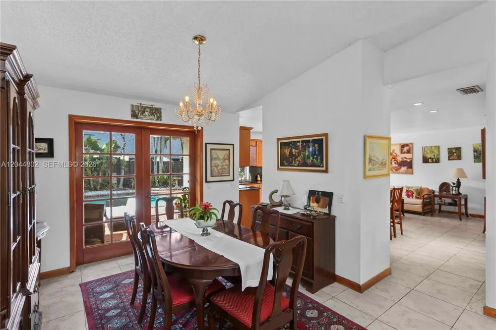 12730 SW 119th St Miami, FL 33186