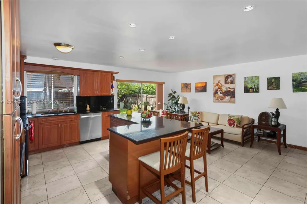 12730 SW 119th St Miami, FL 33186