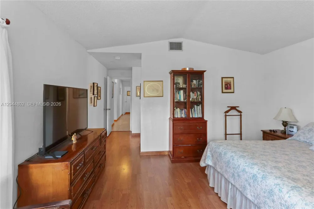 12730 SW 119th St Miami, FL 33186