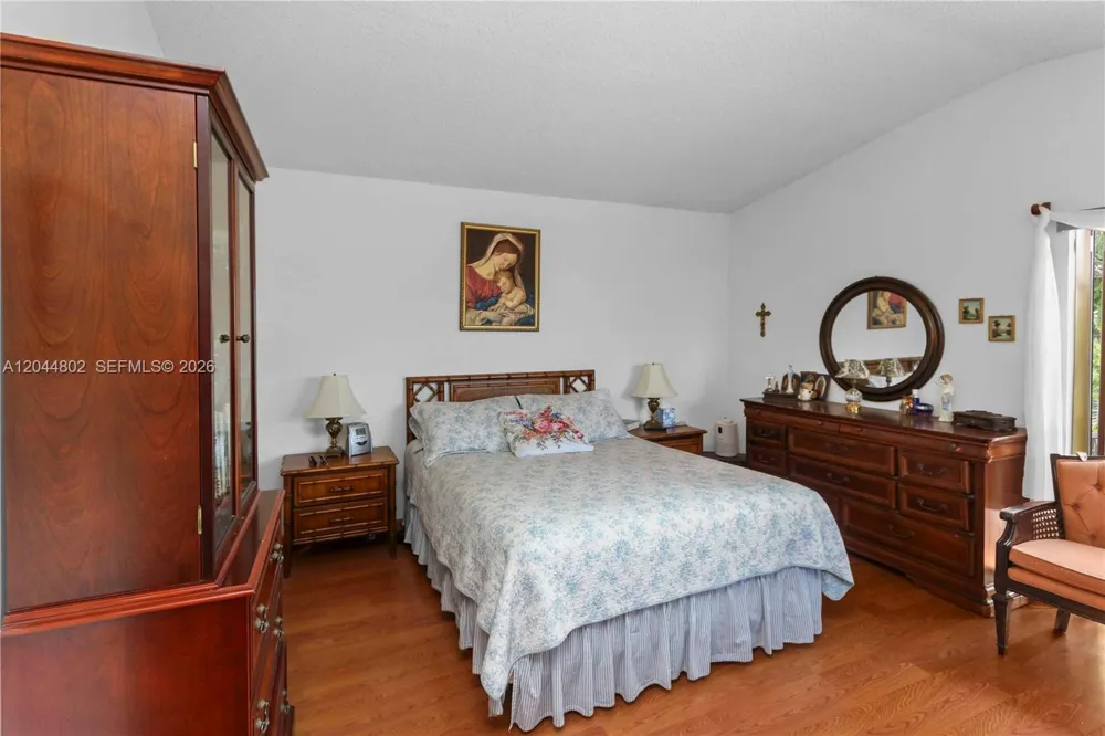12730 SW 119th St Miami, FL 33186
