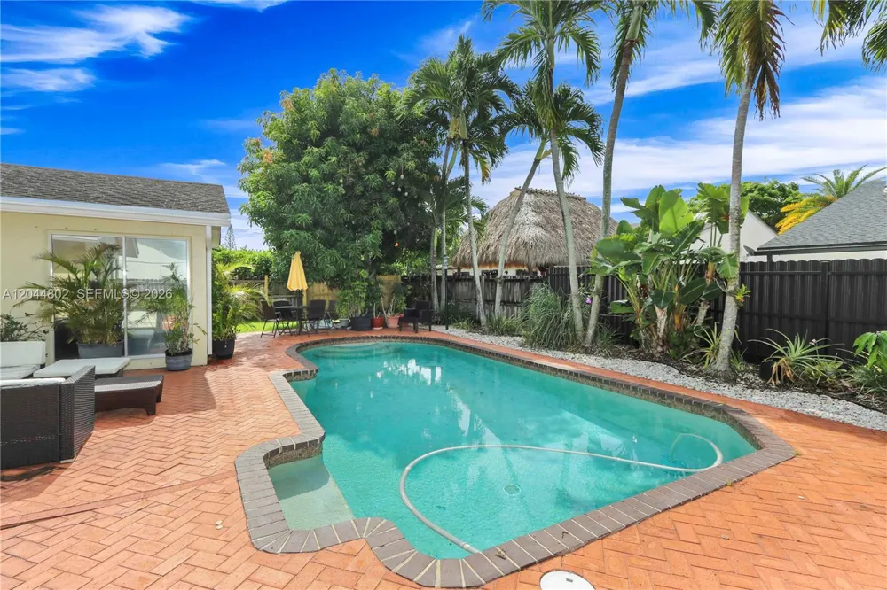 12730 SW 119th St Miami, FL 33186