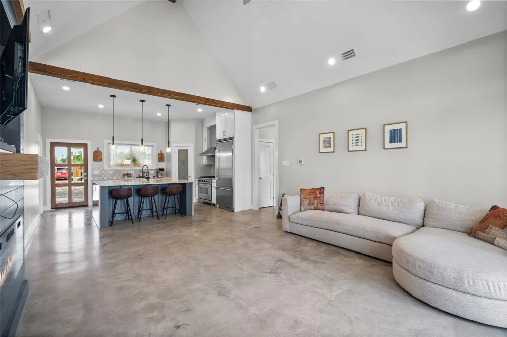 7002 Fair Road Kaufman, TX 75142