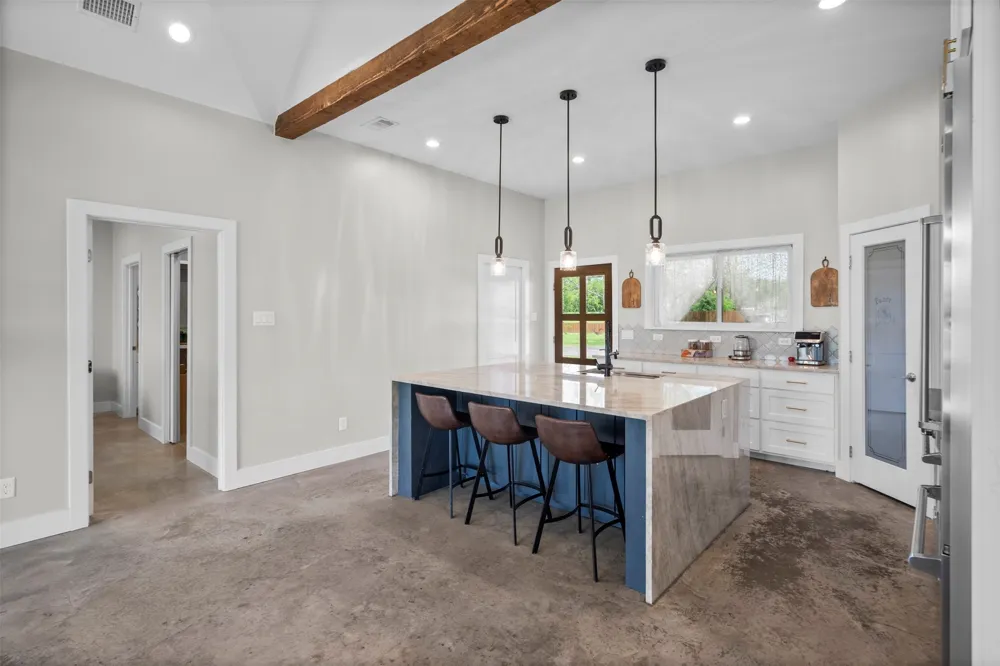 7002 Fair Road Kaufman, TX 75142