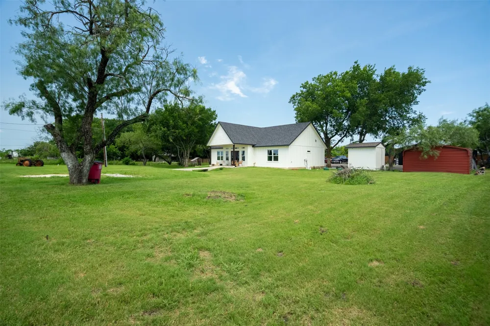 7002 Fair Road Kaufman, TX 75142