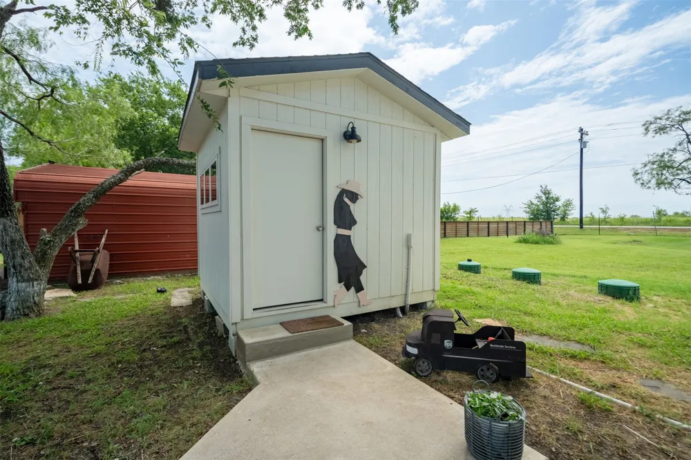 7002 Fair Road Kaufman, TX 75142