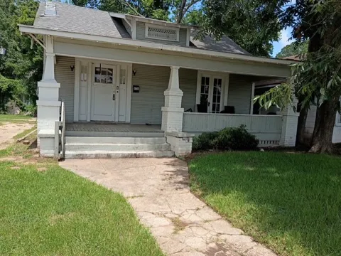 636 Kings Highway