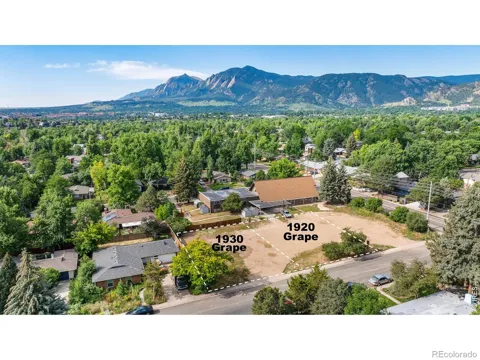 1920 Grape Avenue