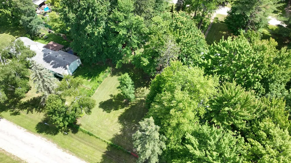 1632 Birch Drive Garfield Township, MI 48632