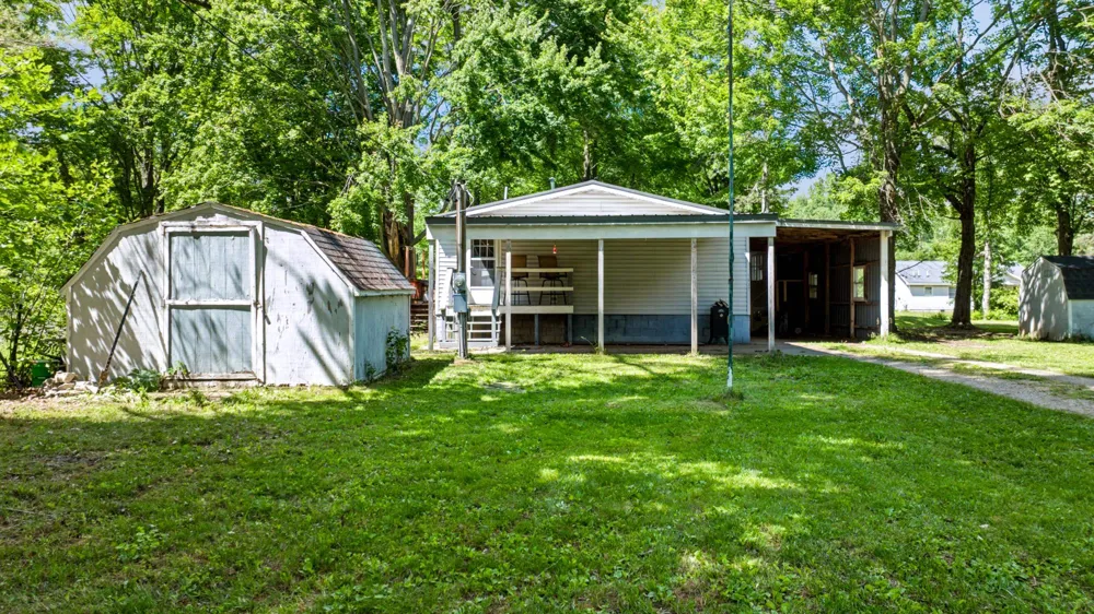 1632 Birch Drive Garfield Township, MI 48632