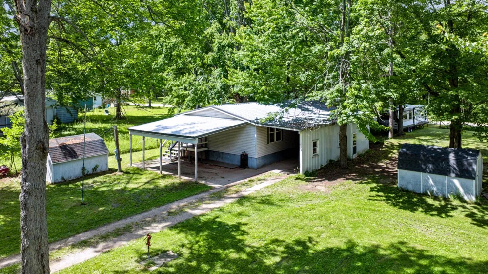 1632 Birch Drive Garfield Township, MI 48632