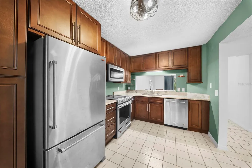 7761 JEWEL LANE #102 Naples, FL 34109