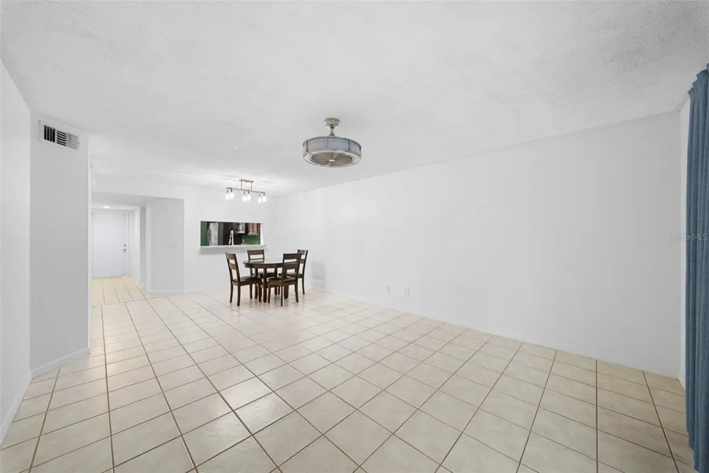 7761 JEWEL LANE #102 Naples, FL 34109