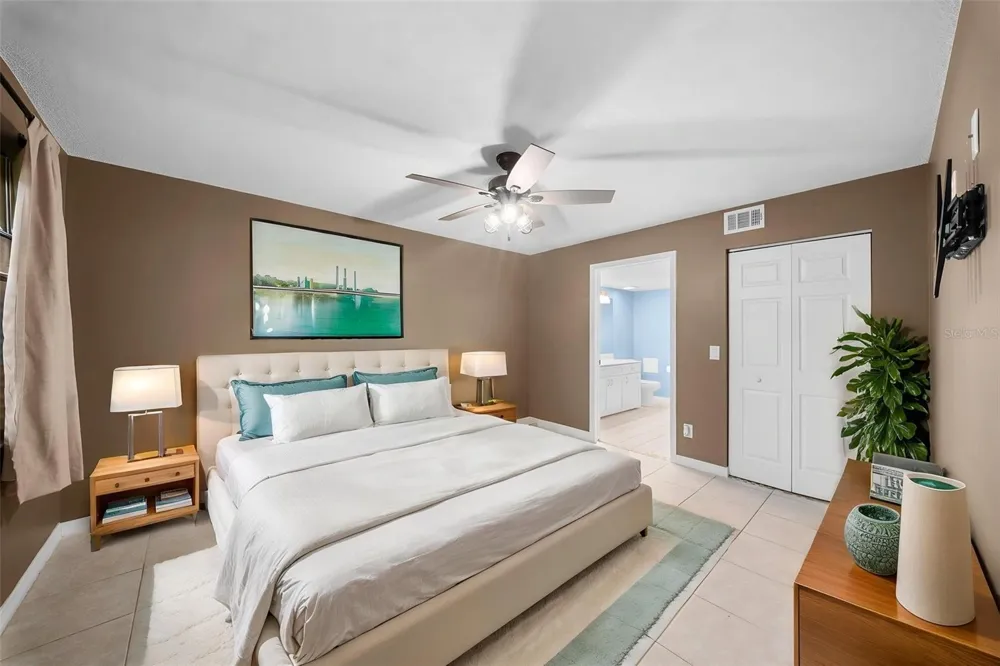 7761 JEWEL LANE #102 Naples, FL 34109