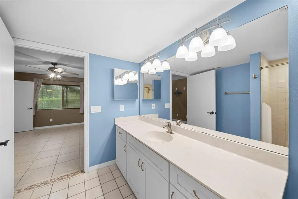 7761 JEWEL LANE #102 Naples, FL 34109
