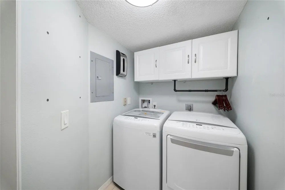7761 JEWEL LANE #102 Naples, FL 34109