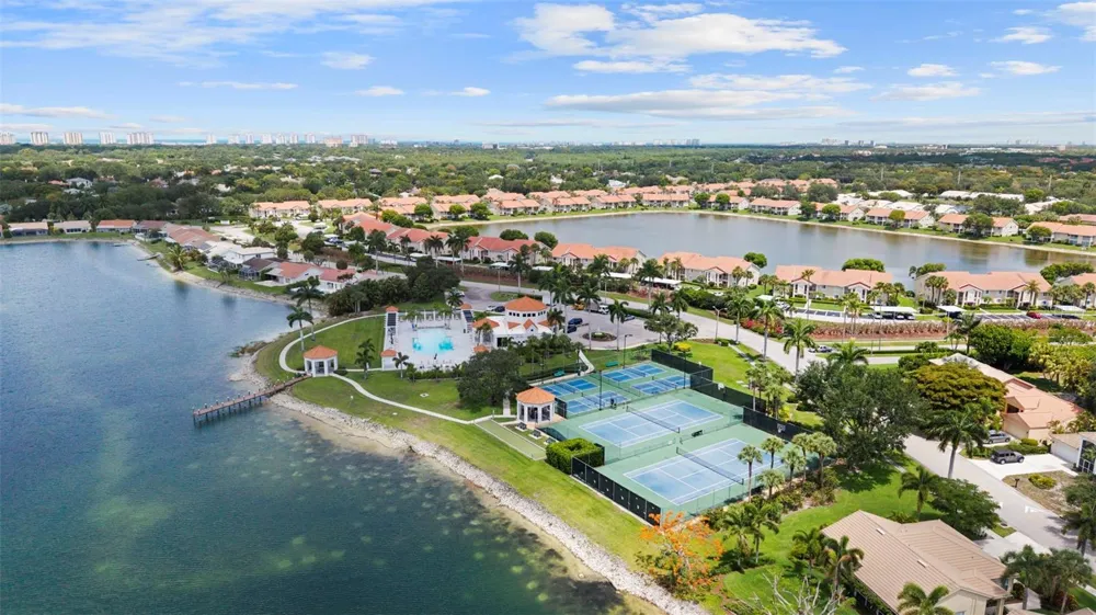 7761 JEWEL LANE #102 Naples, FL 34109