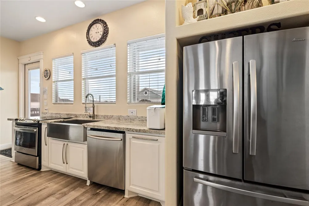 2608 Breaker Drive Port Bolivar, TX 77650