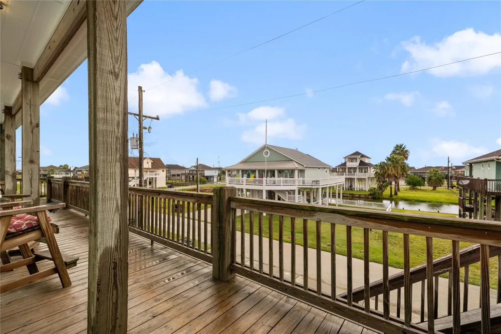 2608 Breaker Drive Port Bolivar, TX 77650