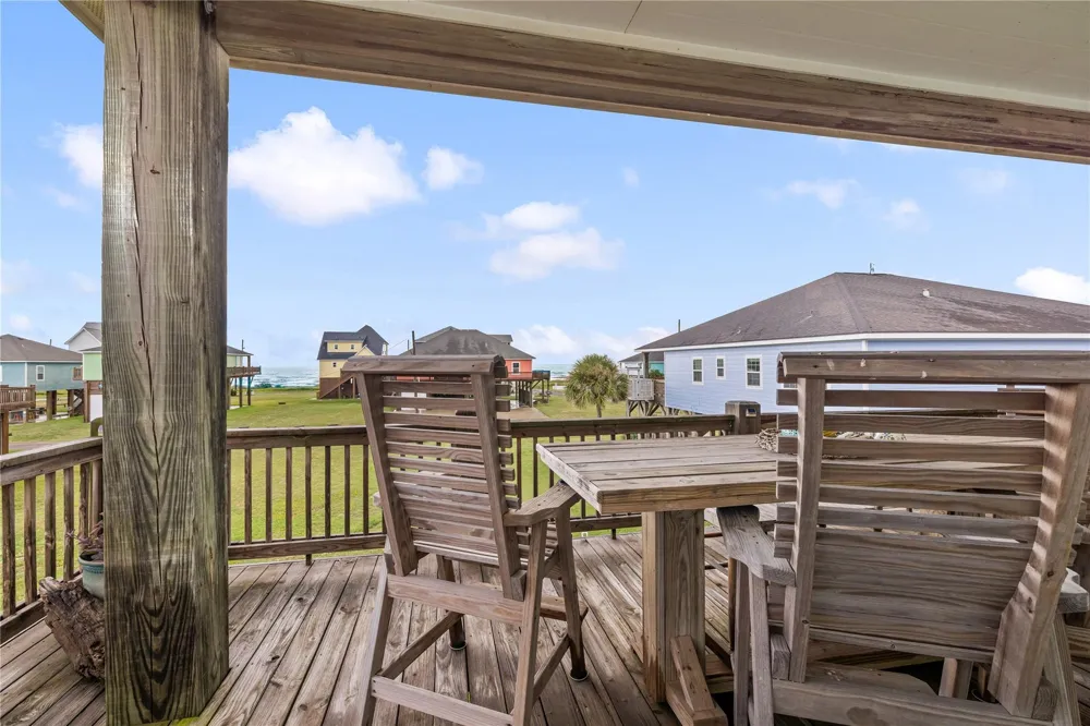 2608 Breaker Drive Port Bolivar, TX 77650