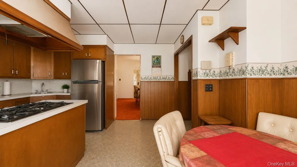 91-20 87 STREET Woodhaven, NY 11421