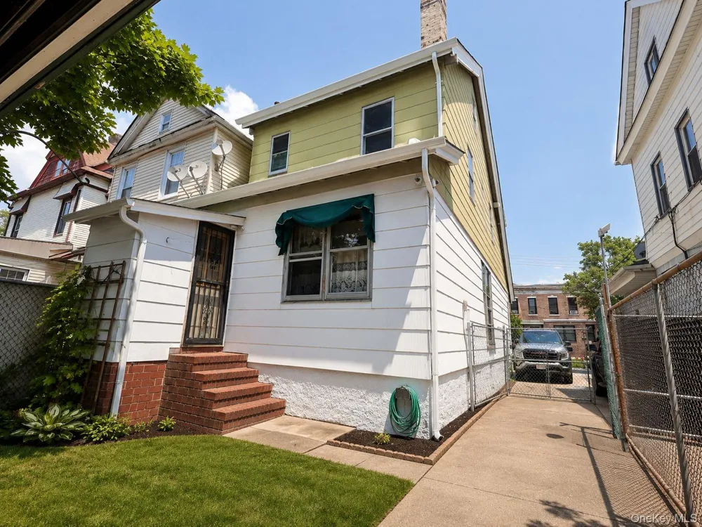 91-20 87 STREET Woodhaven, NY 11421