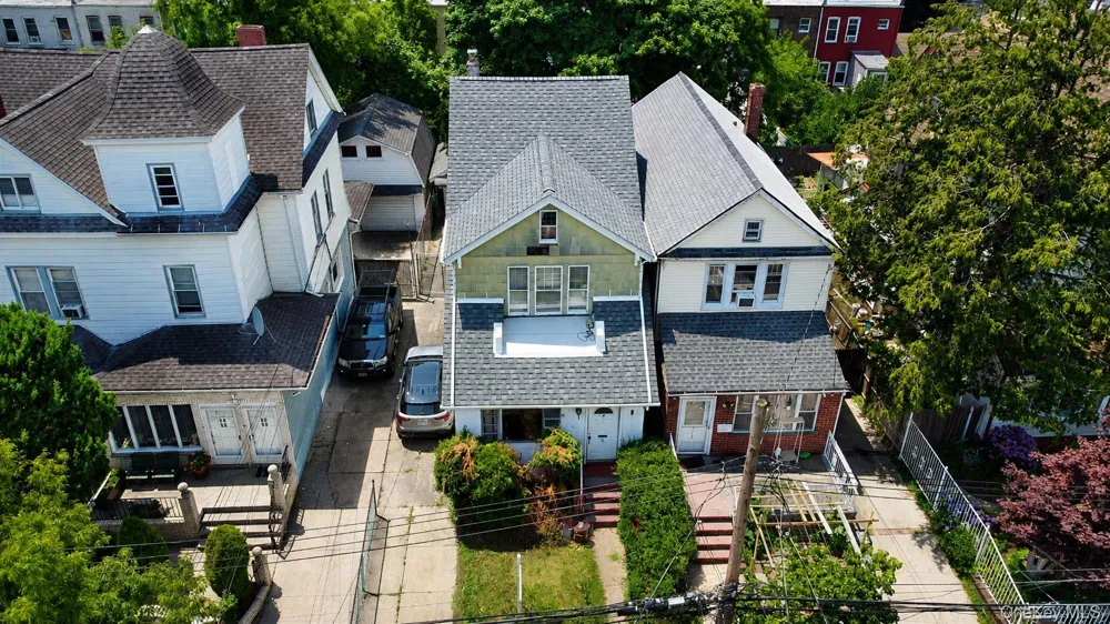 91-20 87 STREET Woodhaven, NY 11421