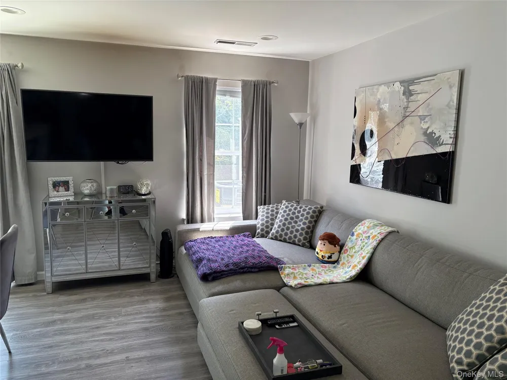 1307 Sara Circle Port Jefferson Station, NY 11776