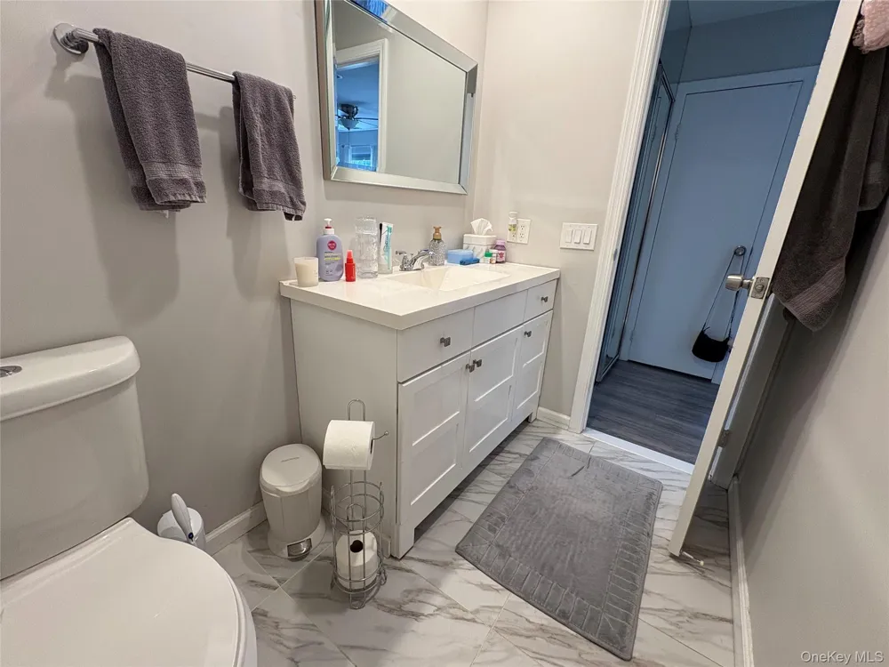 1307 Sara Circle Port Jefferson Station, NY 11776