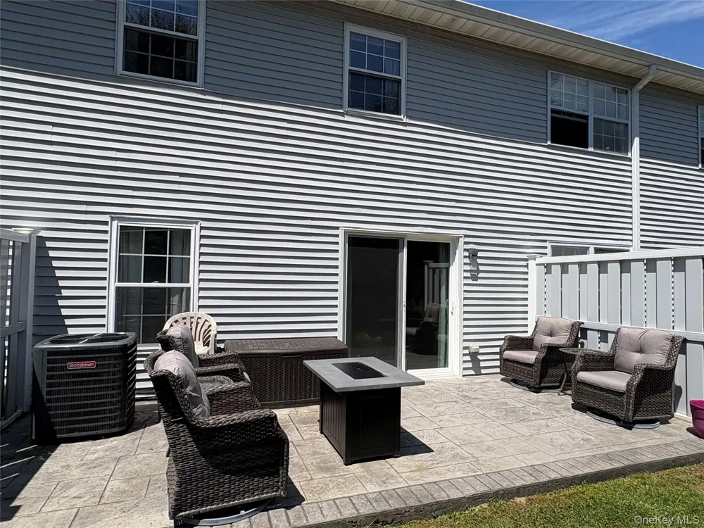 1307 Sara Circle Port Jefferson Station, NY 11776