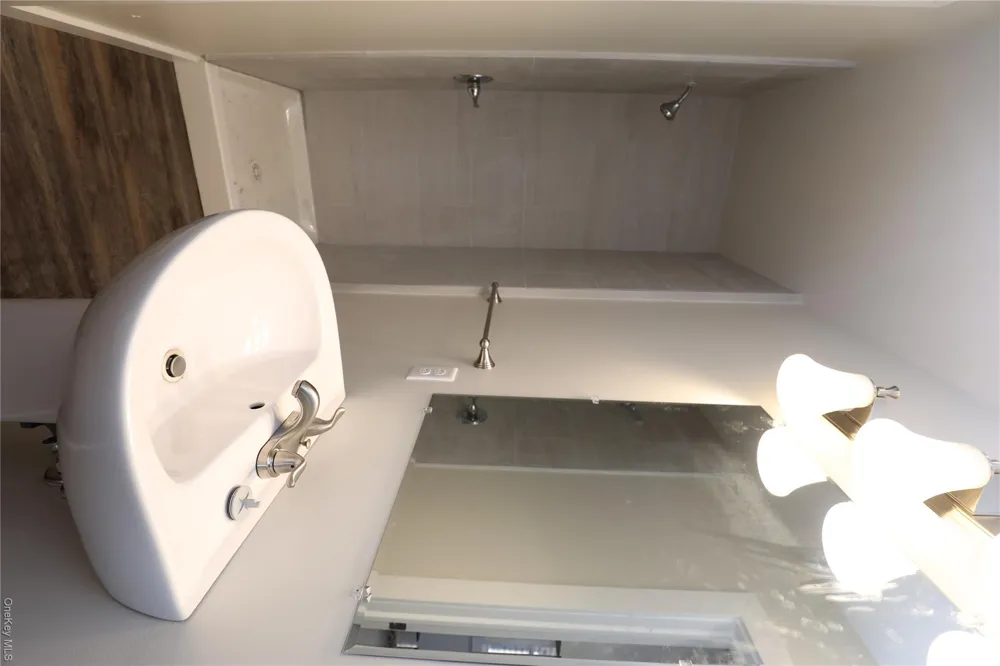14311 9W #1 Other, NY 12124