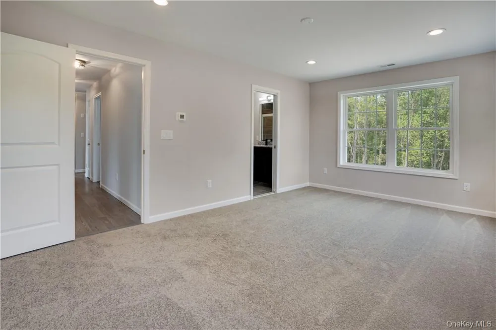 991 Freedom Road Pleasant Valley, NY 12569