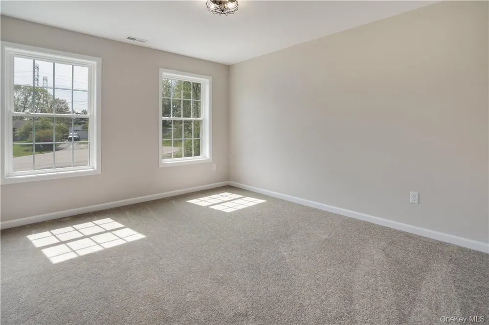 991 Freedom Road Pleasant Valley, NY 12569
