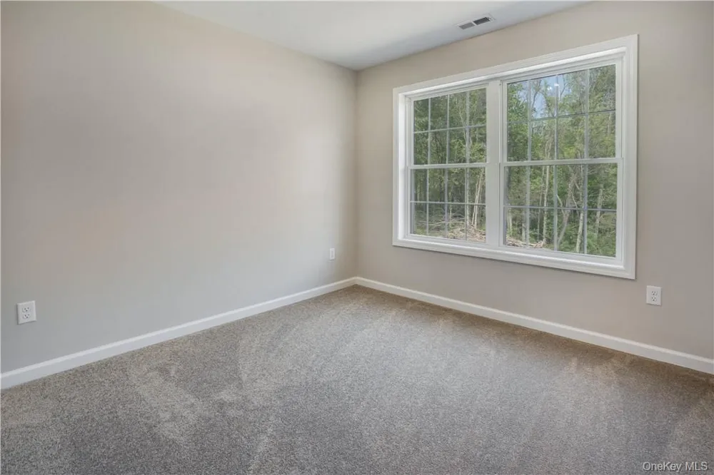 991 Freedom Road Pleasant Valley, NY 12569