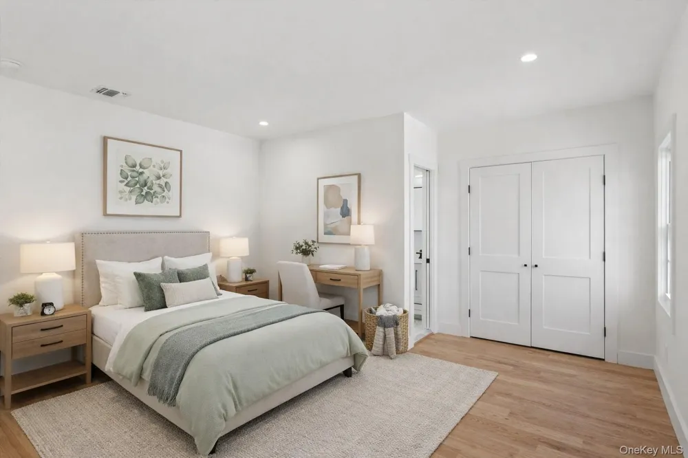 449 W Beech Street Long Beach, NY 11561