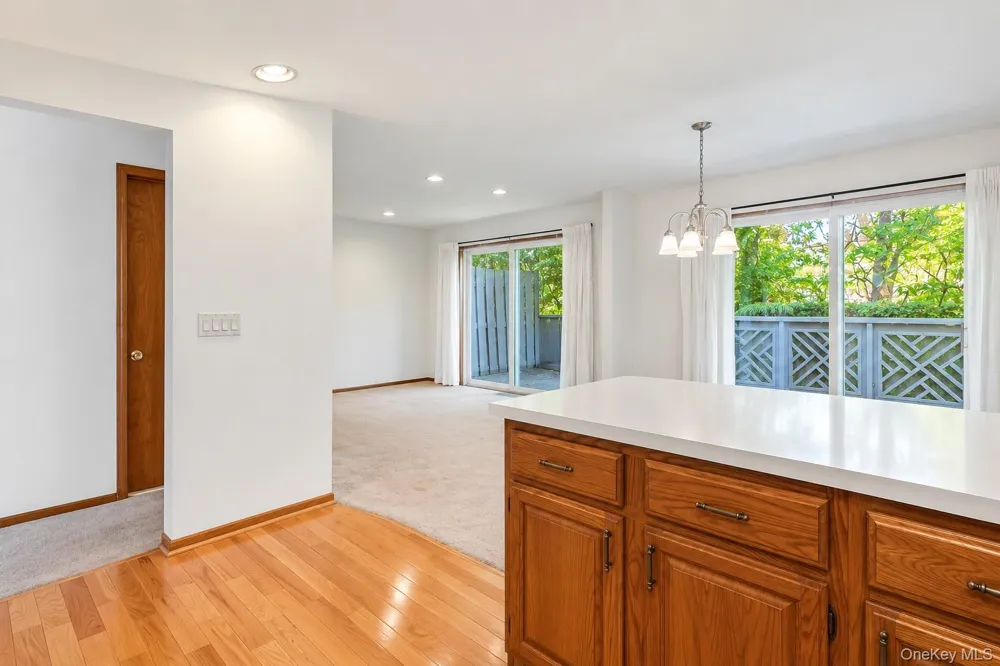 8 Village Gate Way #8 Nyack, NY 10960