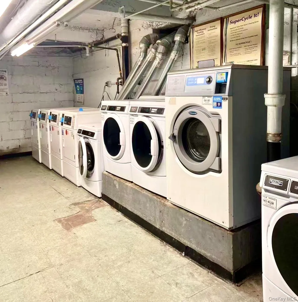 82-01 Britton Avenue #5K Elmhurst, NY 11373