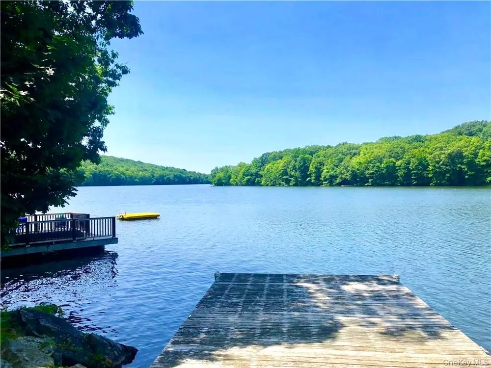 64 Lillian Road Mahopac, NY 10541