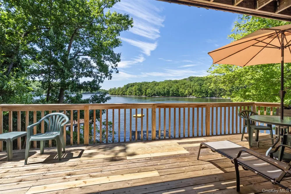 64 Lillian Road Mahopac, NY 10541