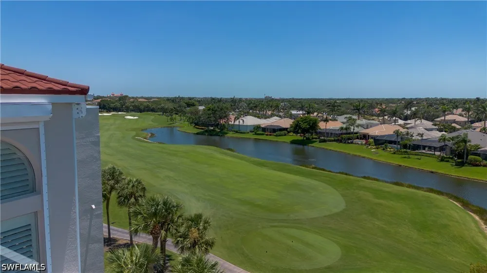 Clermont Drive #F403 Naples, FL 34109