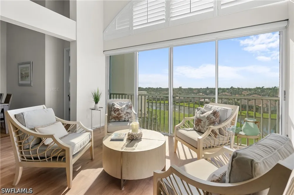 Clermont Drive #F403 Naples, FL 34109