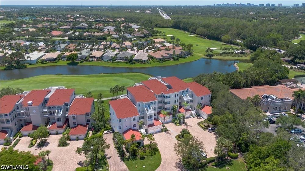 Clermont Drive #F403 Naples, FL 34109